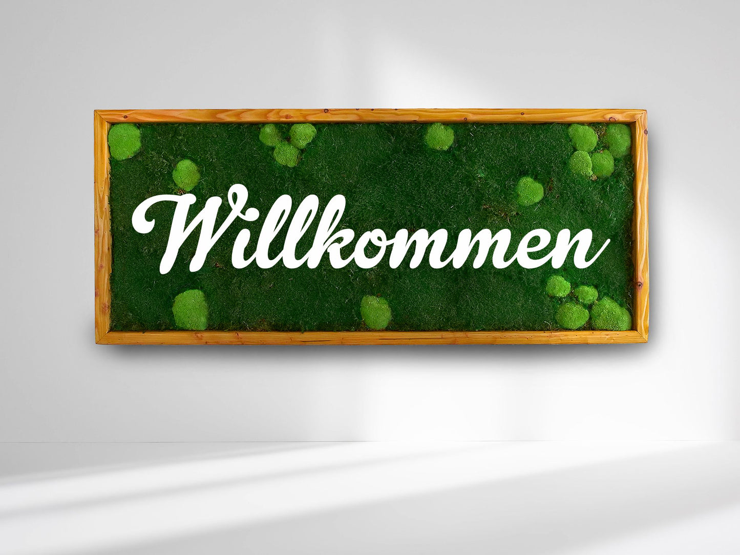 Moosbild inkl. weißes Acrylglas Logo "Willkommen"