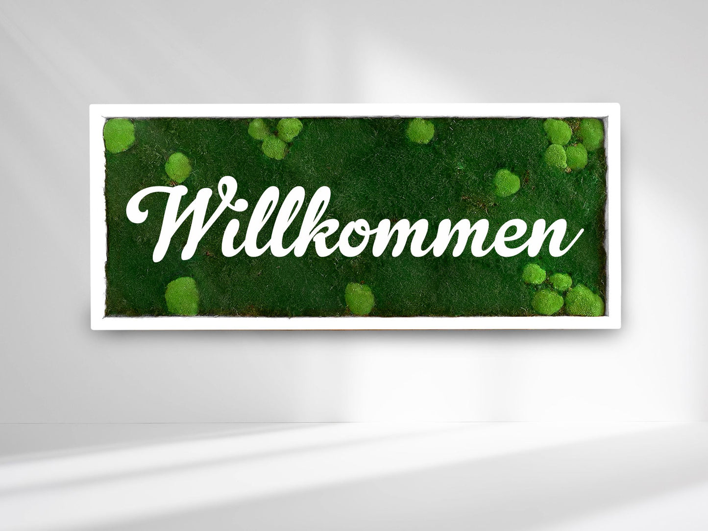 Moosbild inkl. weißes Acrylglas Logo "Willkommen"